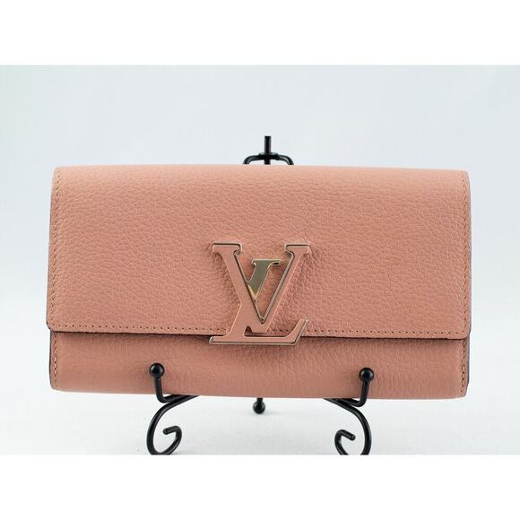 Louis Vuitton Capucines Wallet Pink Calfskin LeatherMI2177